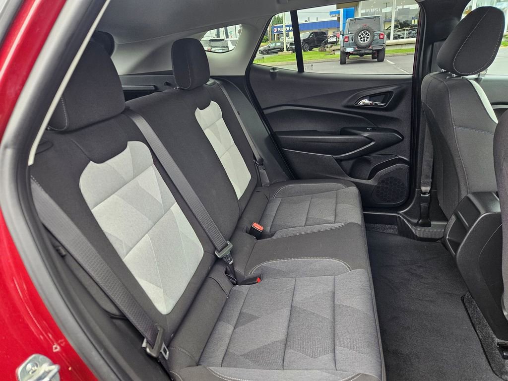 Certified 2024 Chevrolet Trax LS FWD image 29