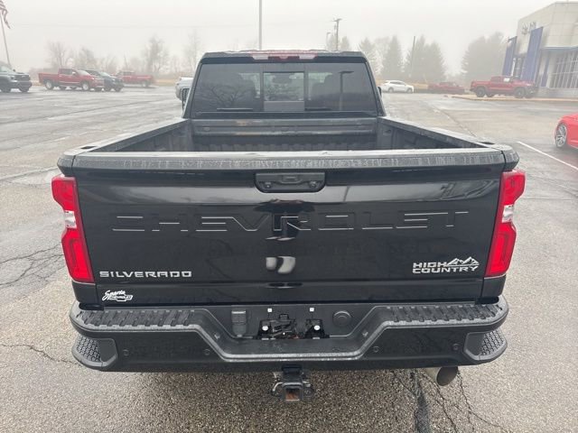 Used 2024 Chevrolet Silverado 2500 High Country image 4
