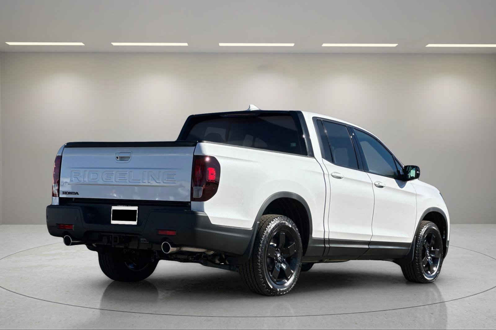 New 2026 Honda Ridgeline Black Edition image 3
