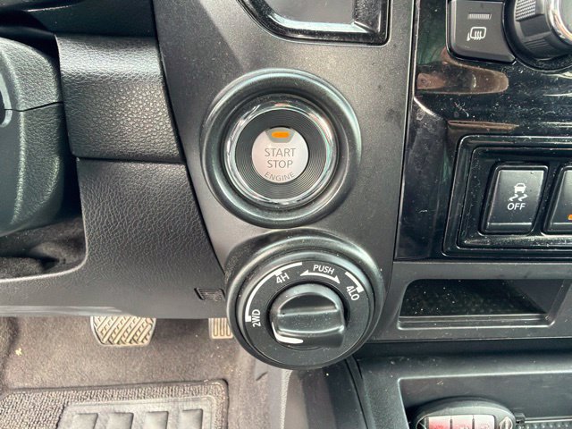 Used 2023 Nissan Titan PRO-4X AWD/4WD image 24