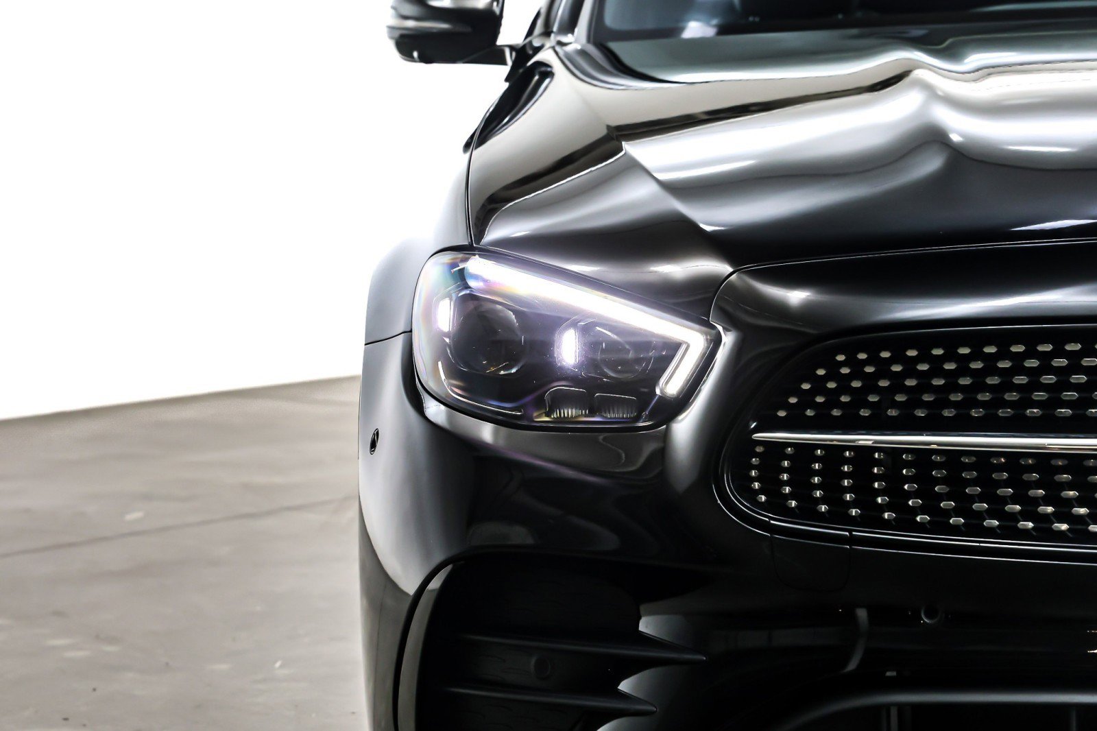 Used 2022 Mercedes-Benz E 350 Sedan image 15