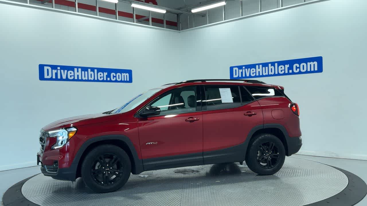 Used 2024 GMC Terrain AT4 AWD/4WD image 7