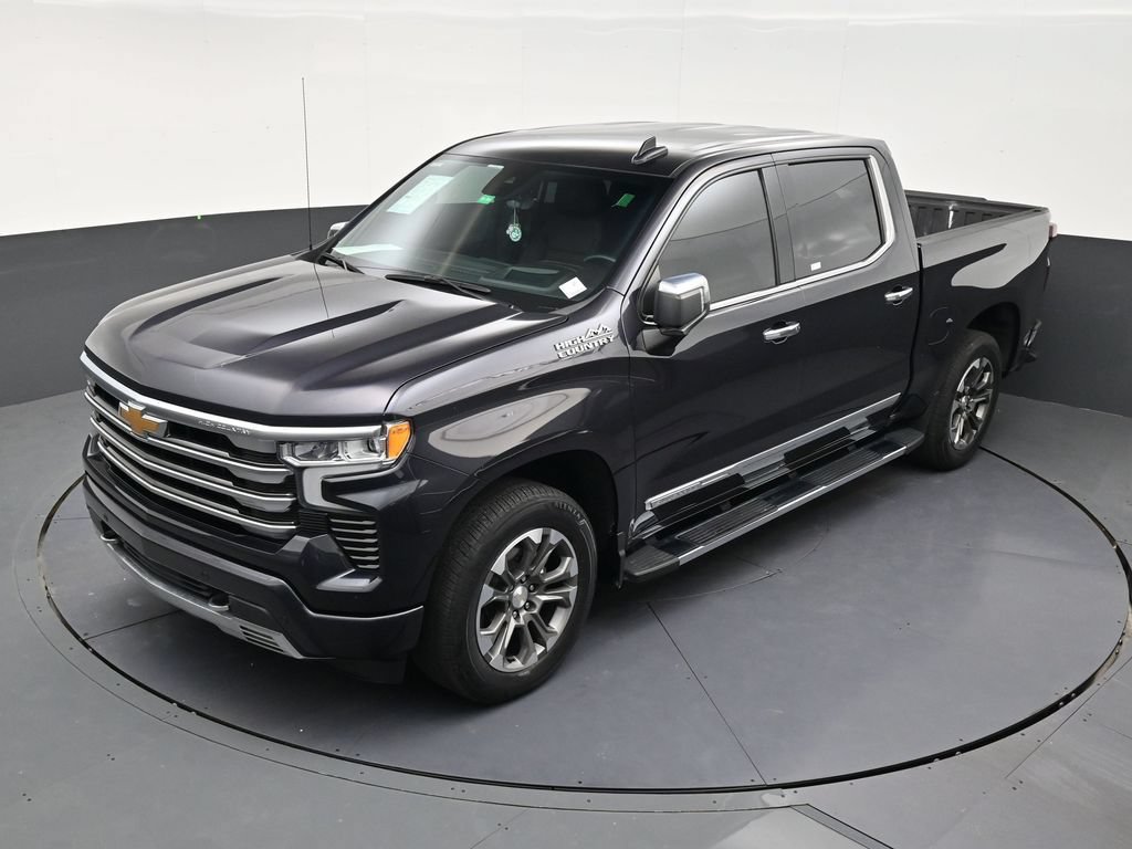 Used 2024 Chevrolet Silverado 1500 High Country w/ Technology Package RWD image 12