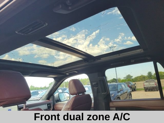 Used 2024 Ford Expedition Max Limited AWD/4WD image 6