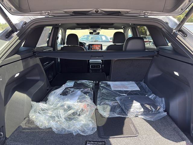 New 2025 Volkswagen Atlas Cross Sport SEL Premium R-Line image 12