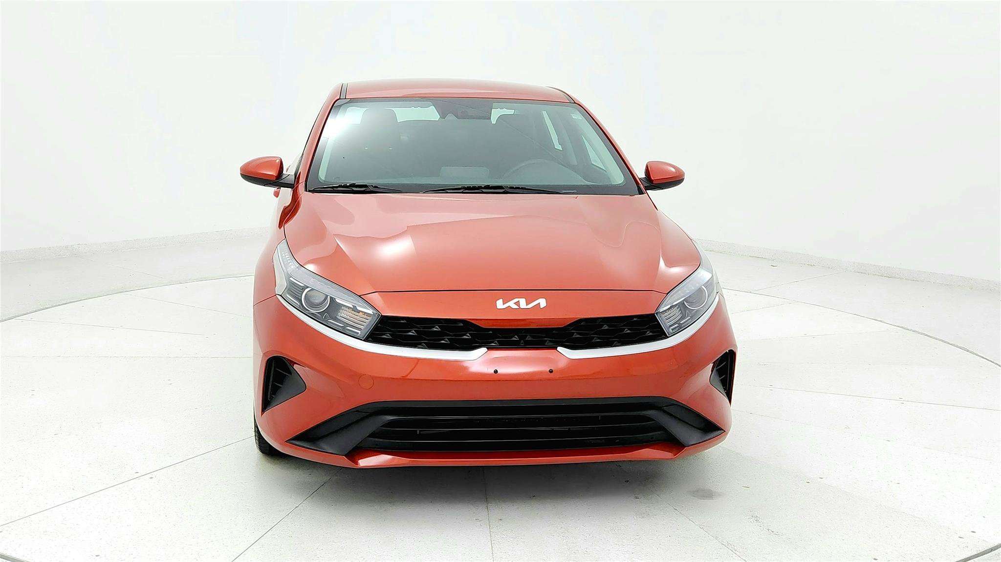 Used 2023 Kia Forte LXS image 8