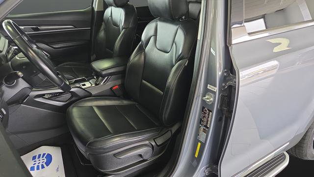 Used 2022 Kia Telluride LX AWD/4WD image 9