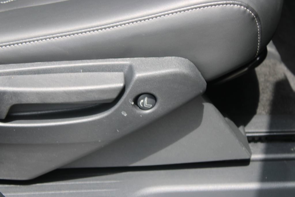 Used 2025 INFINITI QX60 Luxe AWD/4WD image 33