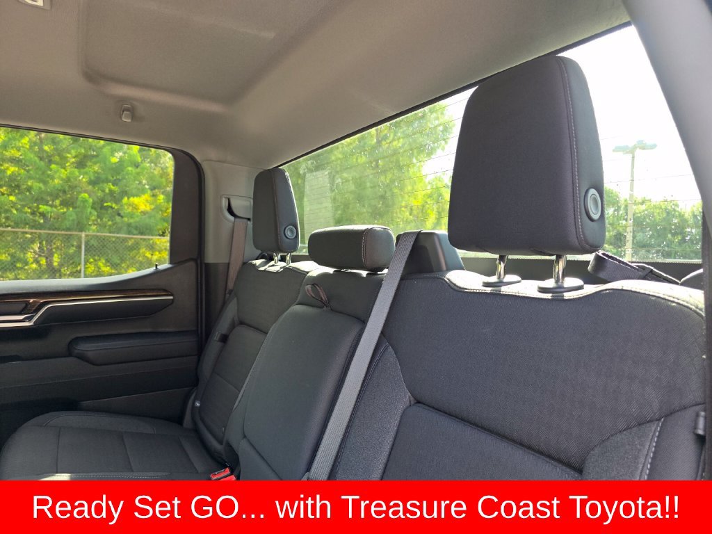 Used 2025 GMC Sierra 1500 Elevation RWD image 21