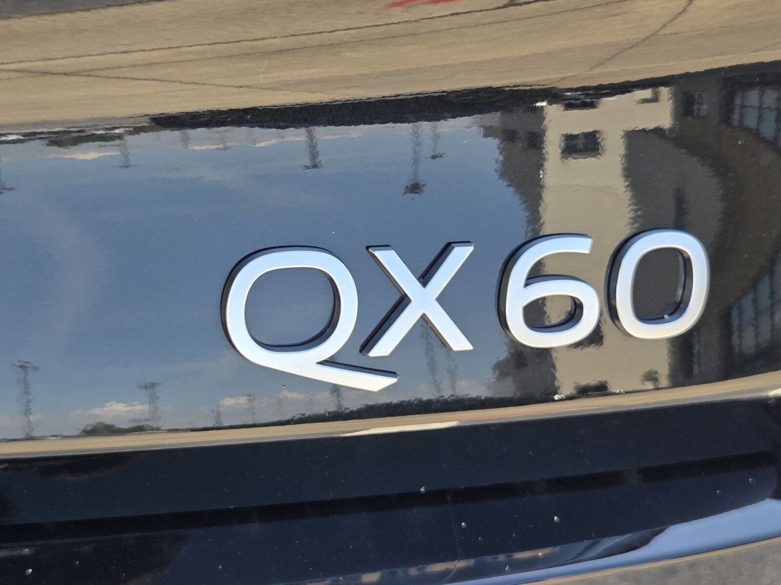 Used 2026 INFINITI QX60 Luxe w/ Cargo Package FWD image 35