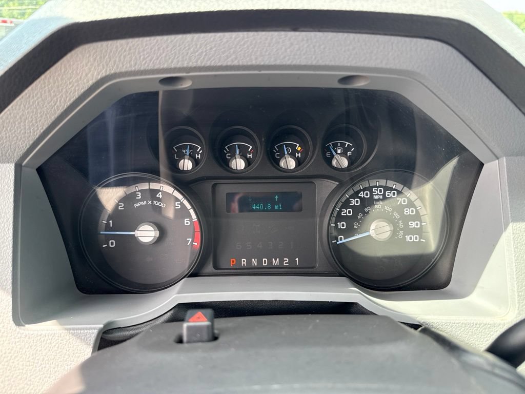 Used 2016 Ford F250 XL w/ XL Appearance Package AWD/4WD image 27