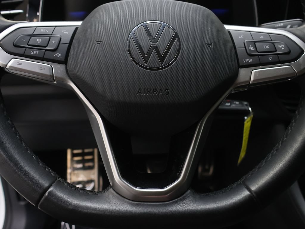 Used 2025 Volkswagen Jetta Sport FWD image 18
