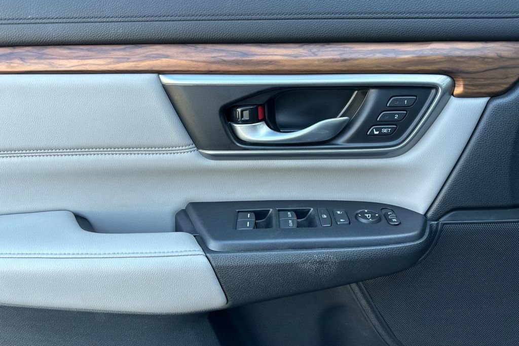 Used 2020 Honda CR-V EX-L image 11