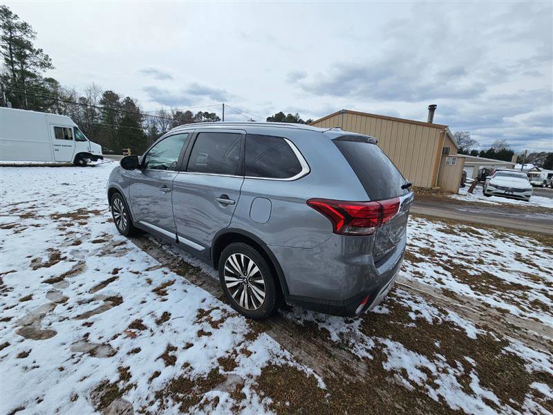 Used 2019 Mitsubishi Outlander SE image 5