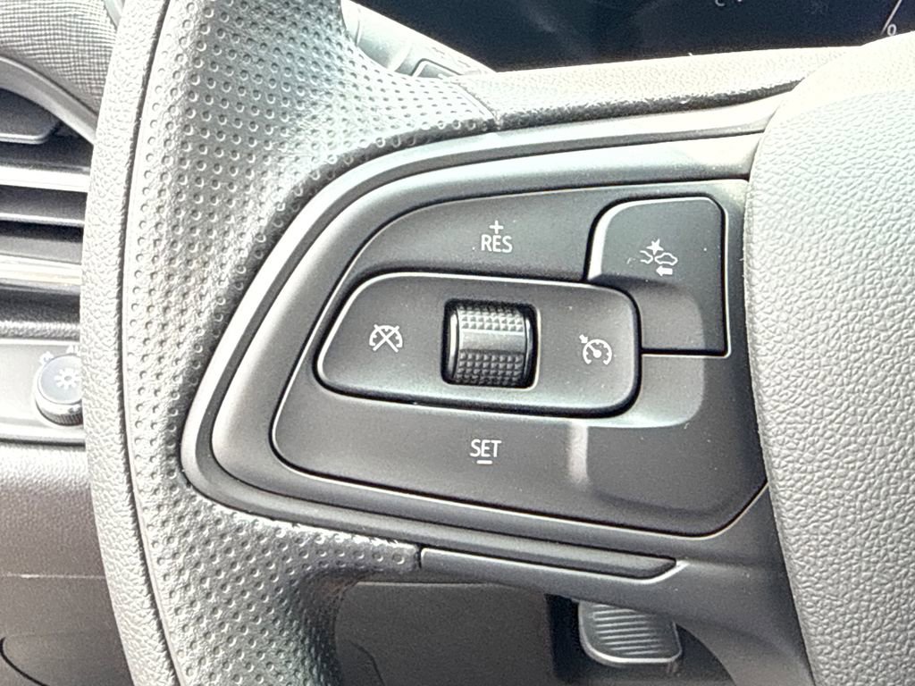 New 2026 Buick Envista Preferred FWD image 18