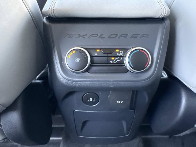 New 2026 Ford Explorer Active w/ Active Comfort Package RWD image 17