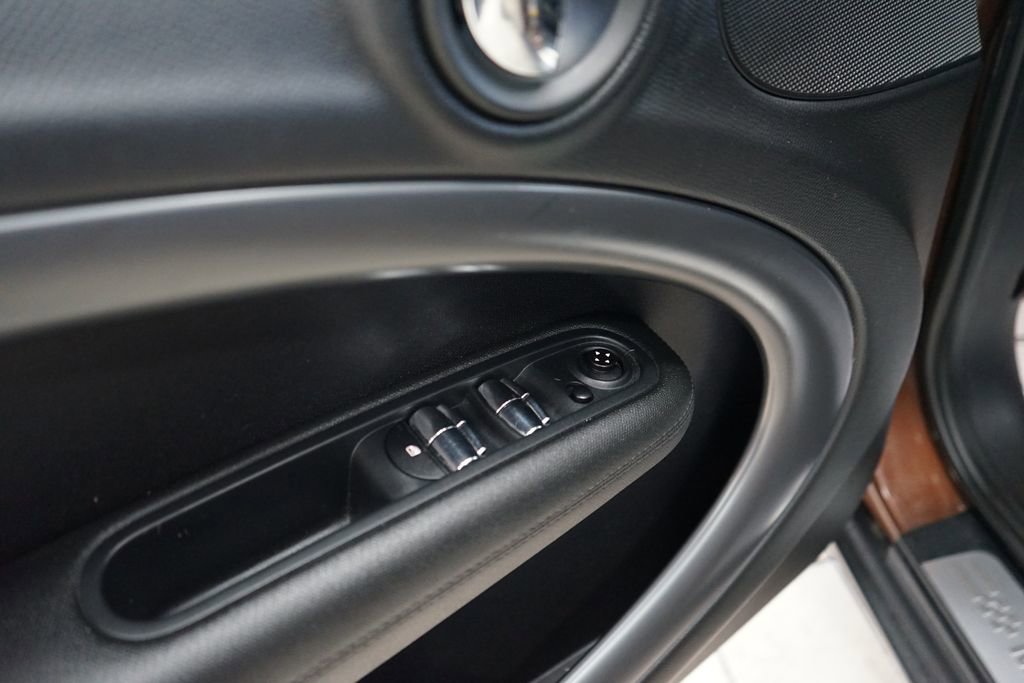 Used 2014 MINI Cooper Countryman S image 24