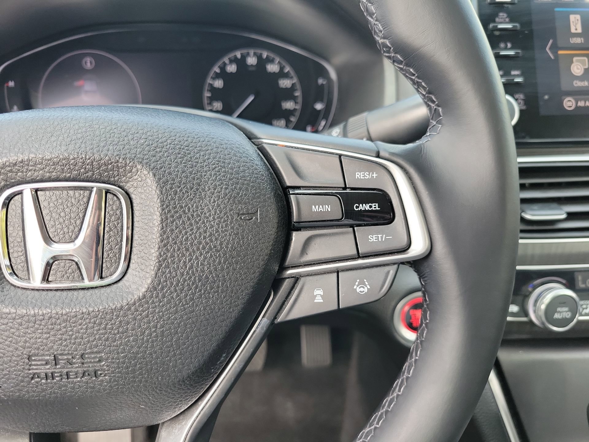 Used 2018 Honda Accord EX-L image 28