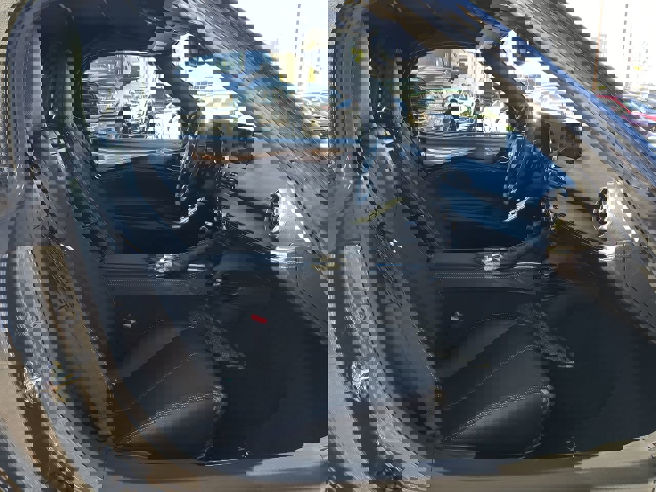 Used 2025 MAZDA MX-5 Miata Grand Touring image 13