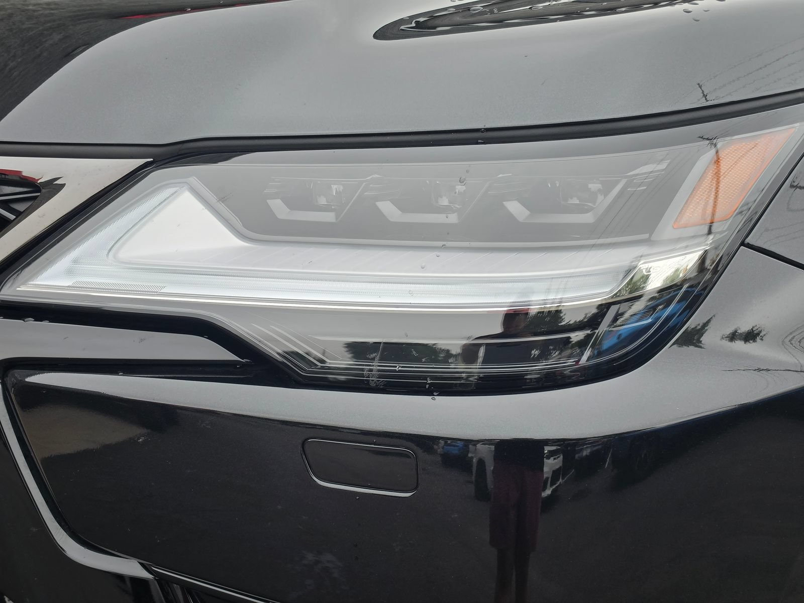 Used 2026 Lexus LX 700h F Sport AWD/4WD image 3