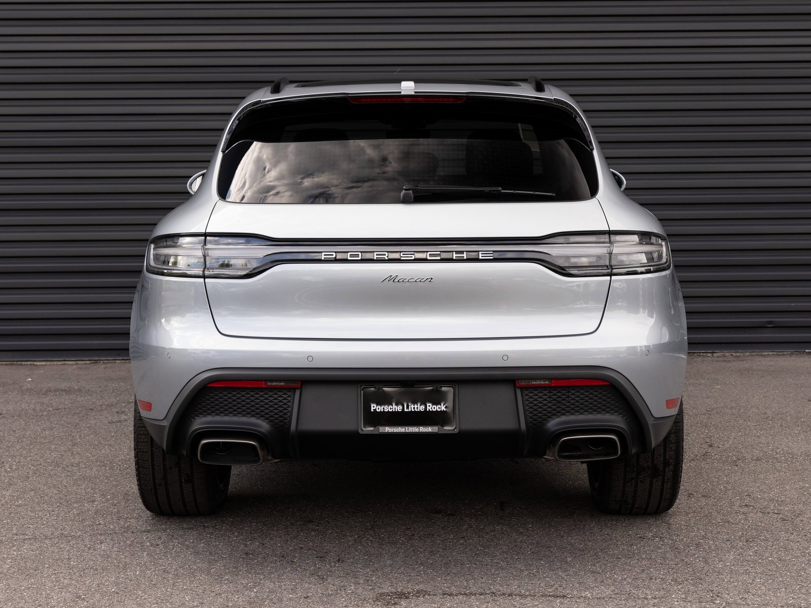 Certified 2026 Porsche Macan image 6