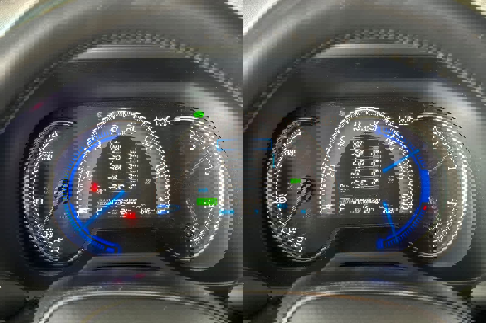 Used 2019 Toyota RAV4 XSE w/ Carpet Mat Package image 27