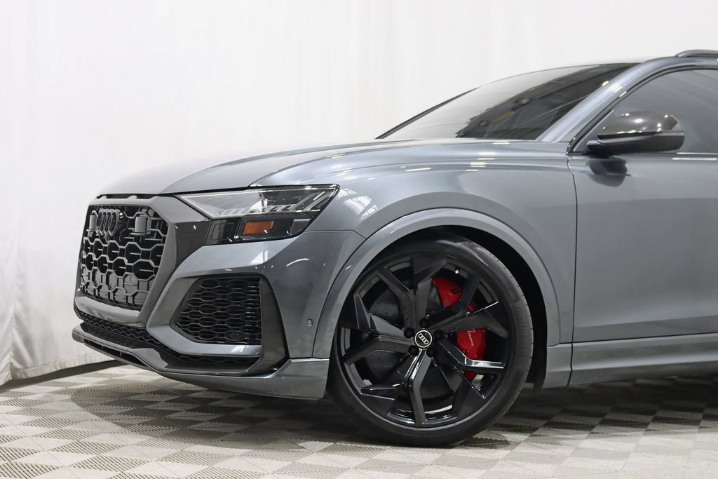 Used 2021 Audi RS Q8 w/ Carbon Optic Package AWD/4WD image 2