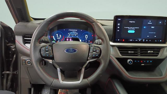 Used 2025 Ford Explorer ST-Line image 13