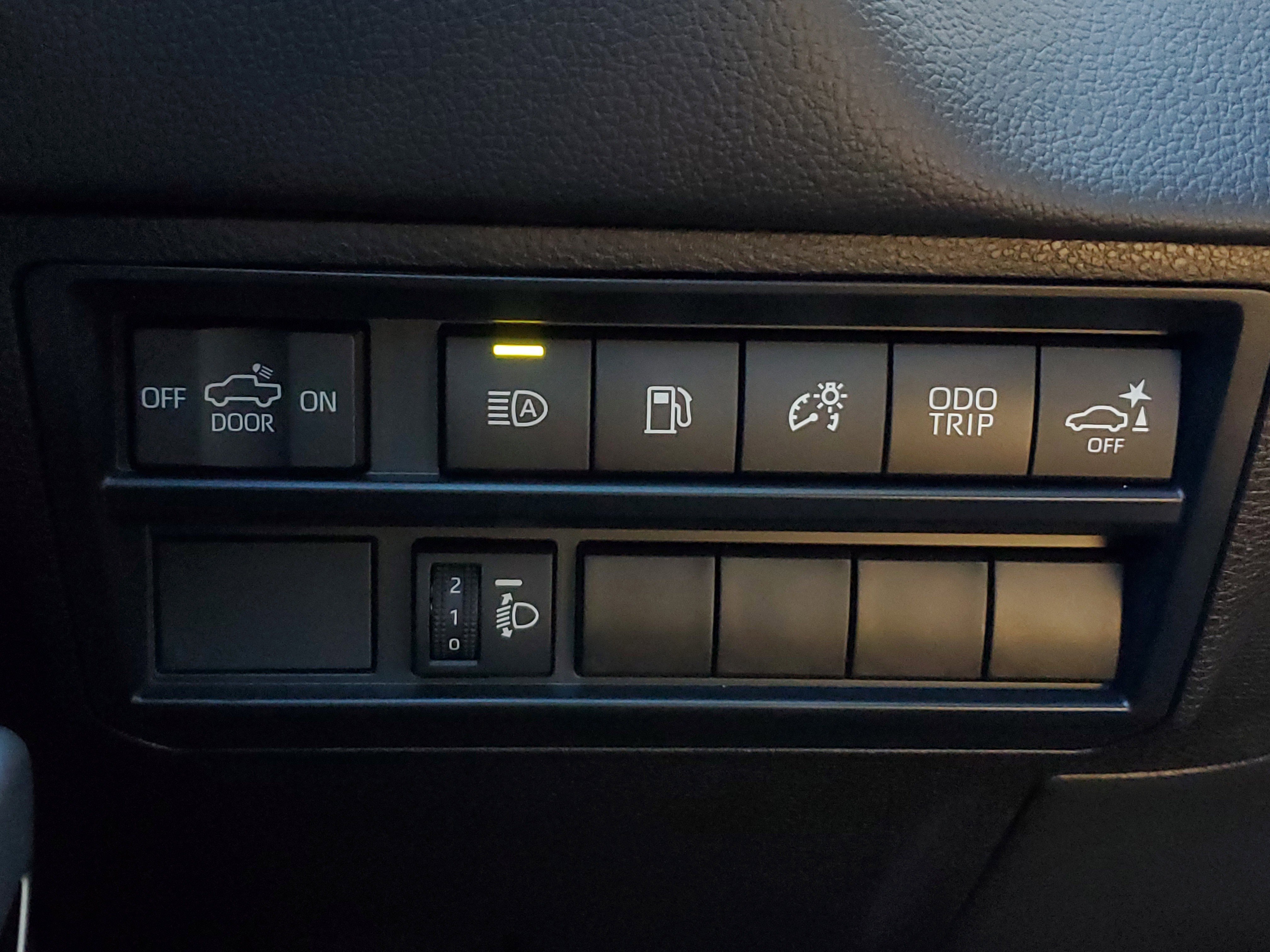 Certified 2025 Toyota Tundra Limited image 34