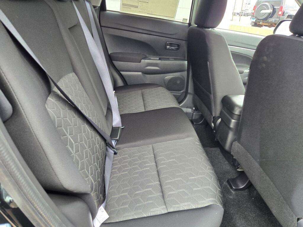 New 2026 Mitsubishi Outlander Sport ES AWD/4WD image 7