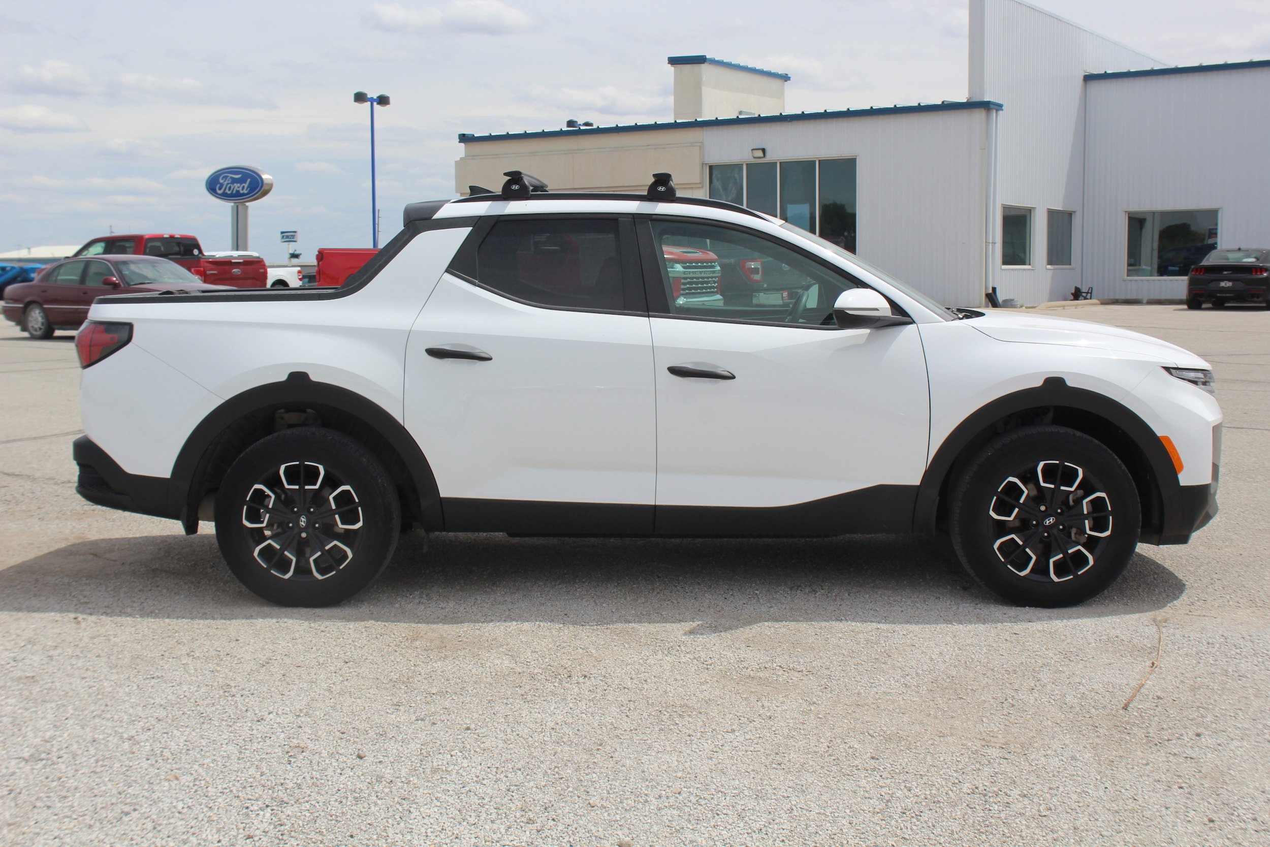 Used 2022 Hyundai Santa Cruz SEL w/ Activity Package AWD/4WD image 4