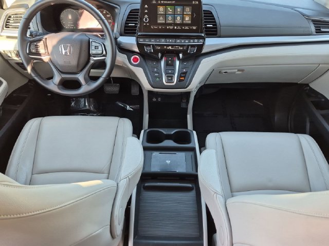 Used 2025 Honda Odyssey EX-L image 25