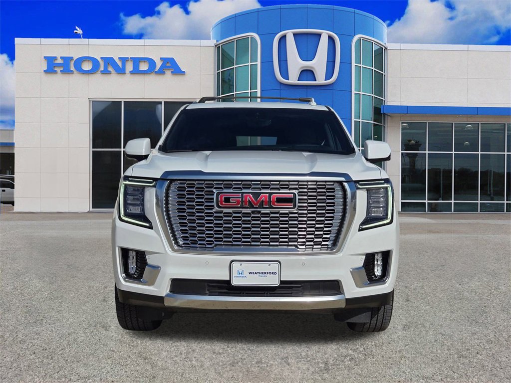 Used 2024 GMC Yukon XL Denali w/ Advanced Technology Package image 8