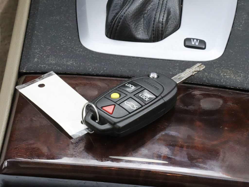 Used 2014 Volvo XC90 3.2 FWD image 16