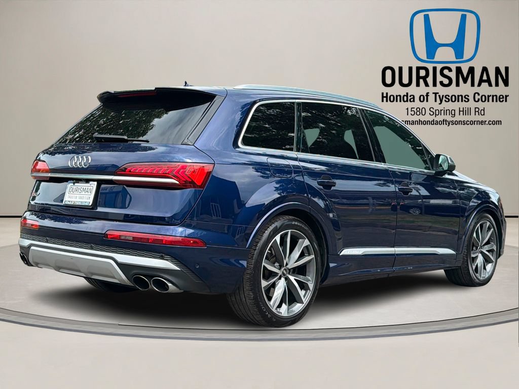Used 2022 Audi SQ7 Premium Plus w/ SQ7 Executive Package AWD/4WD image 3