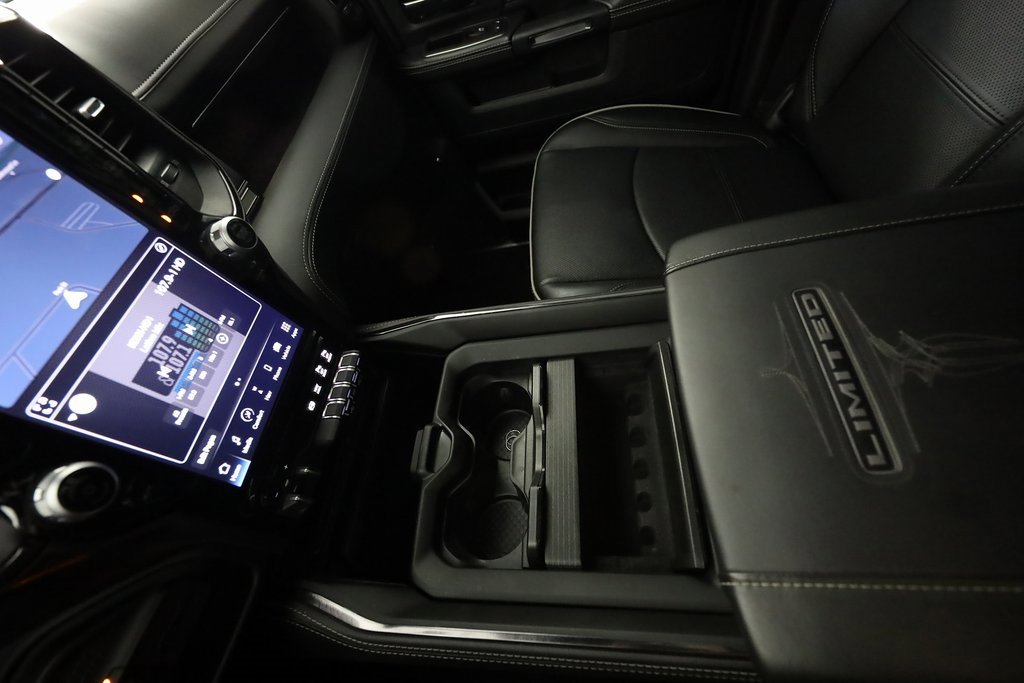 Used 2024 RAM 2500 Limited image 35