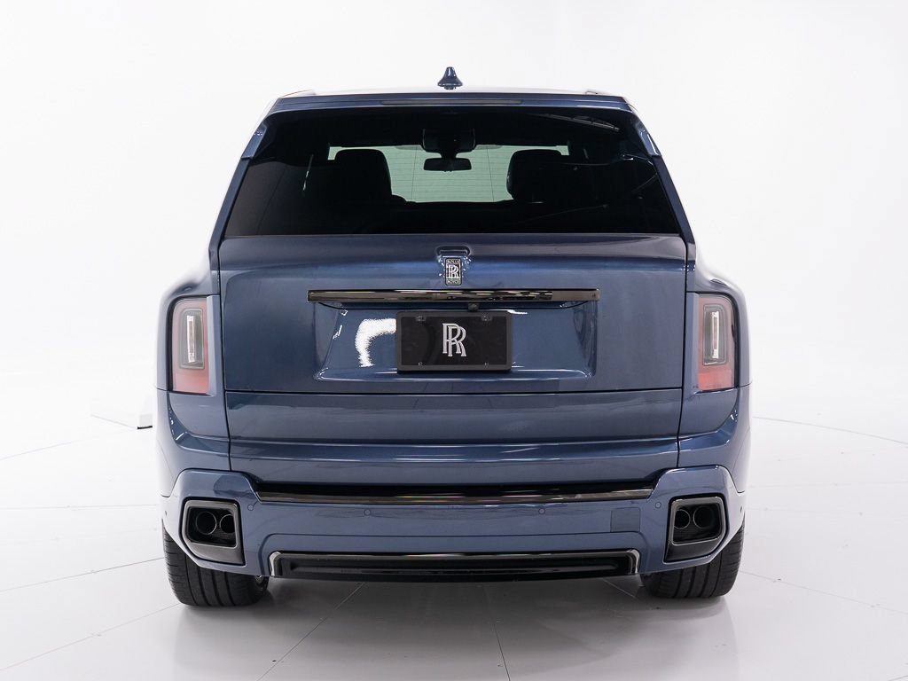 Certified 2025 Rolls-Royce Cullinan Black Badge AWD/4WD image 4