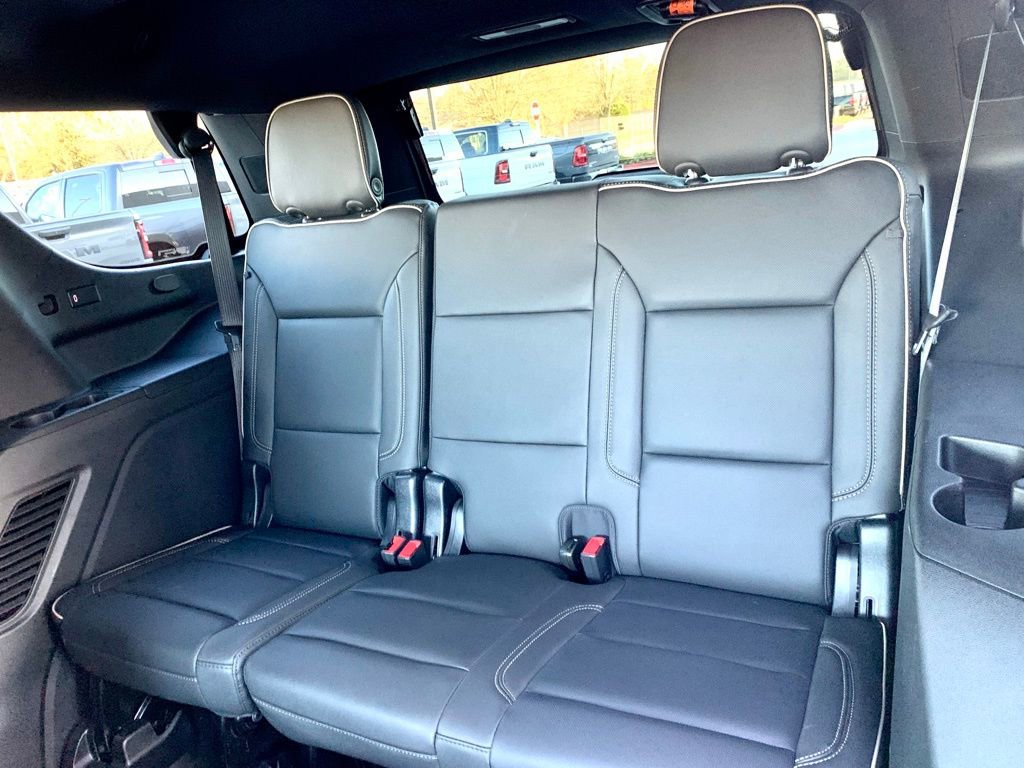 Used 2023 GMC Yukon SLT image 21