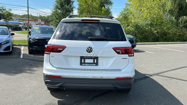 Used 2022 Volkswagen Tiguan SE AWD/4WD image 5