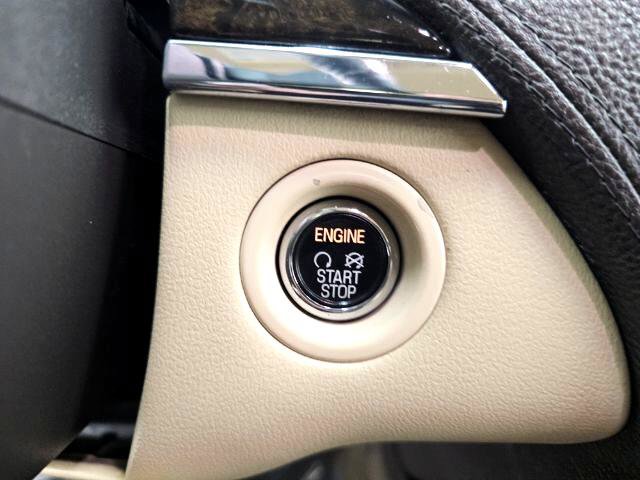 Used 2014 Lincoln MKS AWD w/ Equipment Group 101A image 15