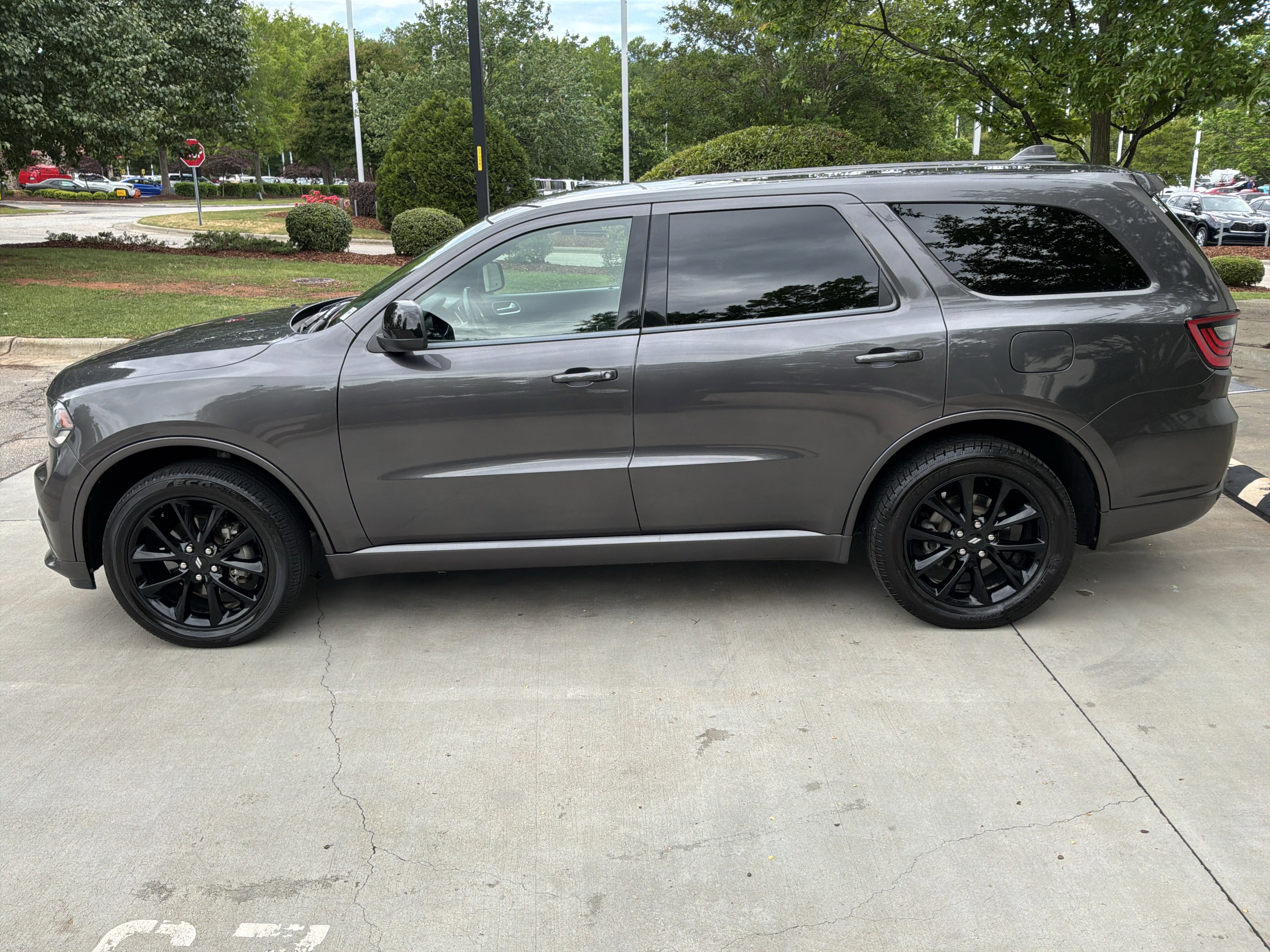 Used 2019 Dodge Durango SXT AWD/4WD image 7