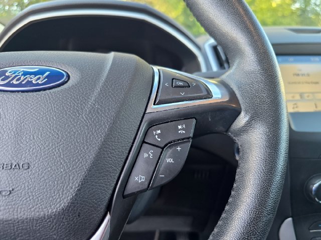 Used 2019 Ford Edge SEL w/ Equipment Group 201A AWD/4WD image 28