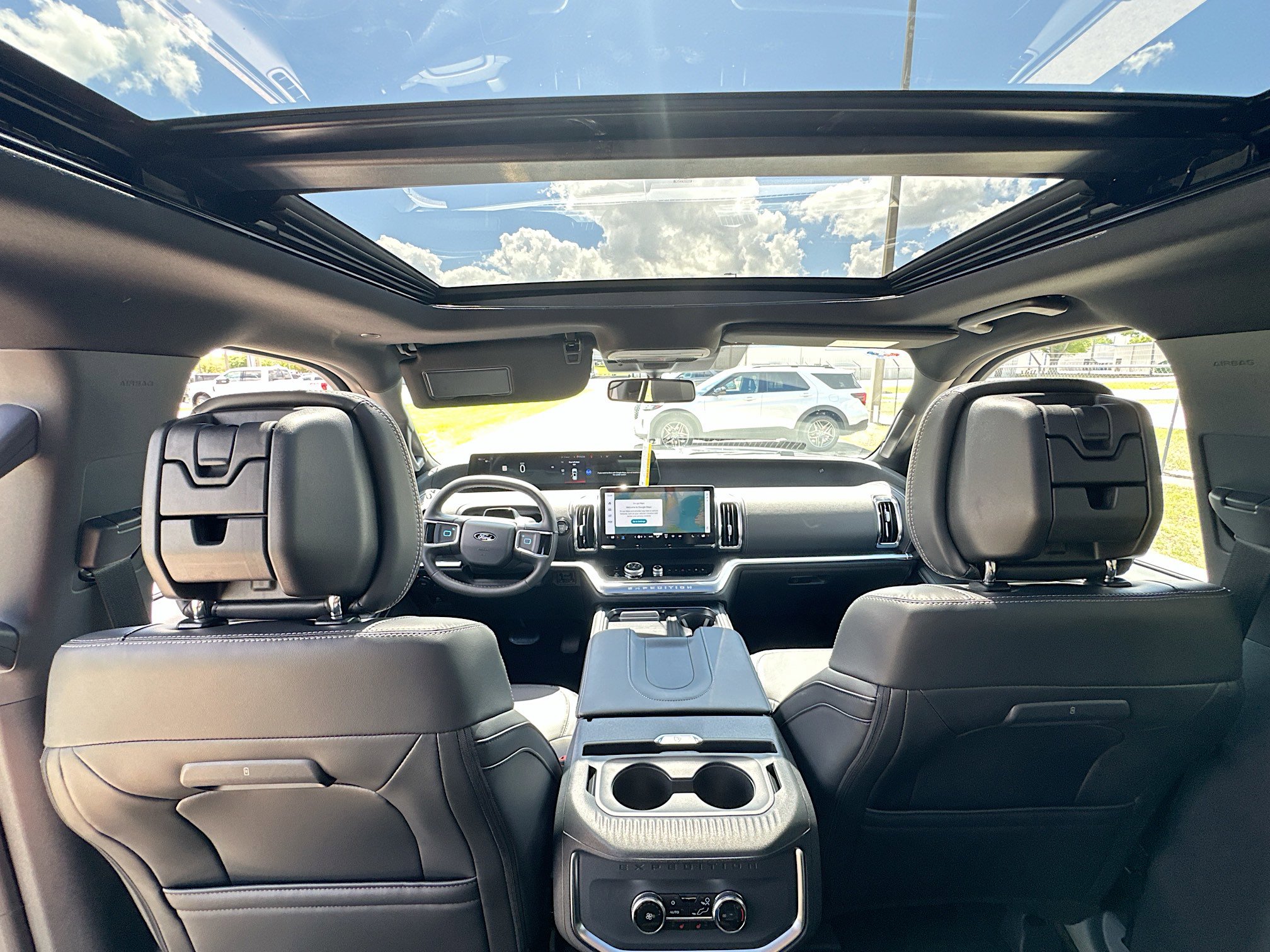 New 2026 Ford Expedition Max Platinum w/ Stealth Appearance Package image 16