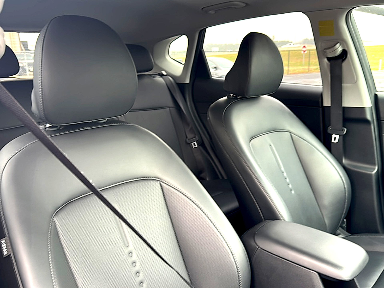 Used 2024 Hyundai Kona Limited image 24