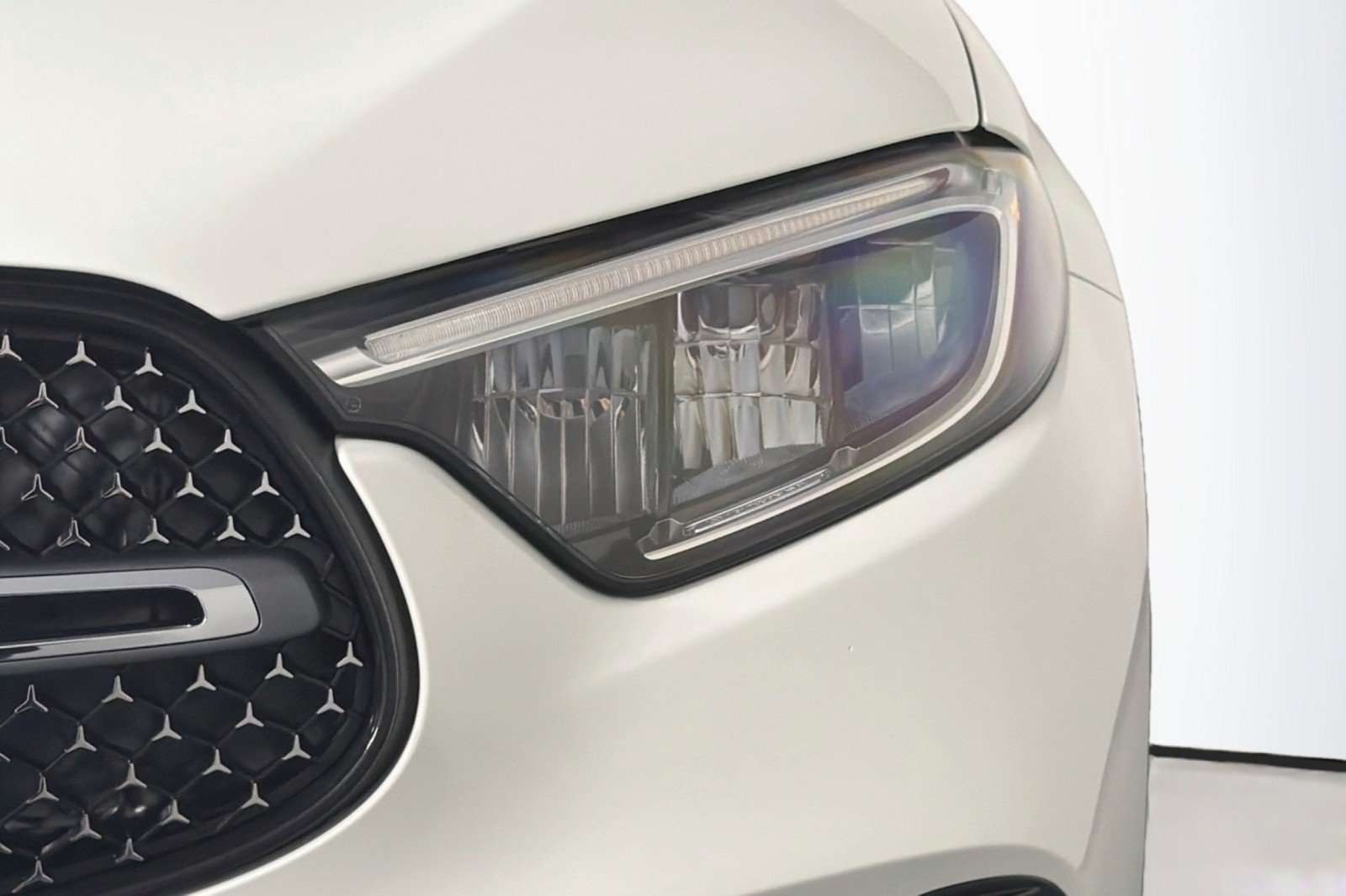 Certified 2025 Mercedes-Benz GLC 300 4MATIC image 15