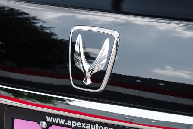Used 2012 Hyundai Equus Signature RWD image 27