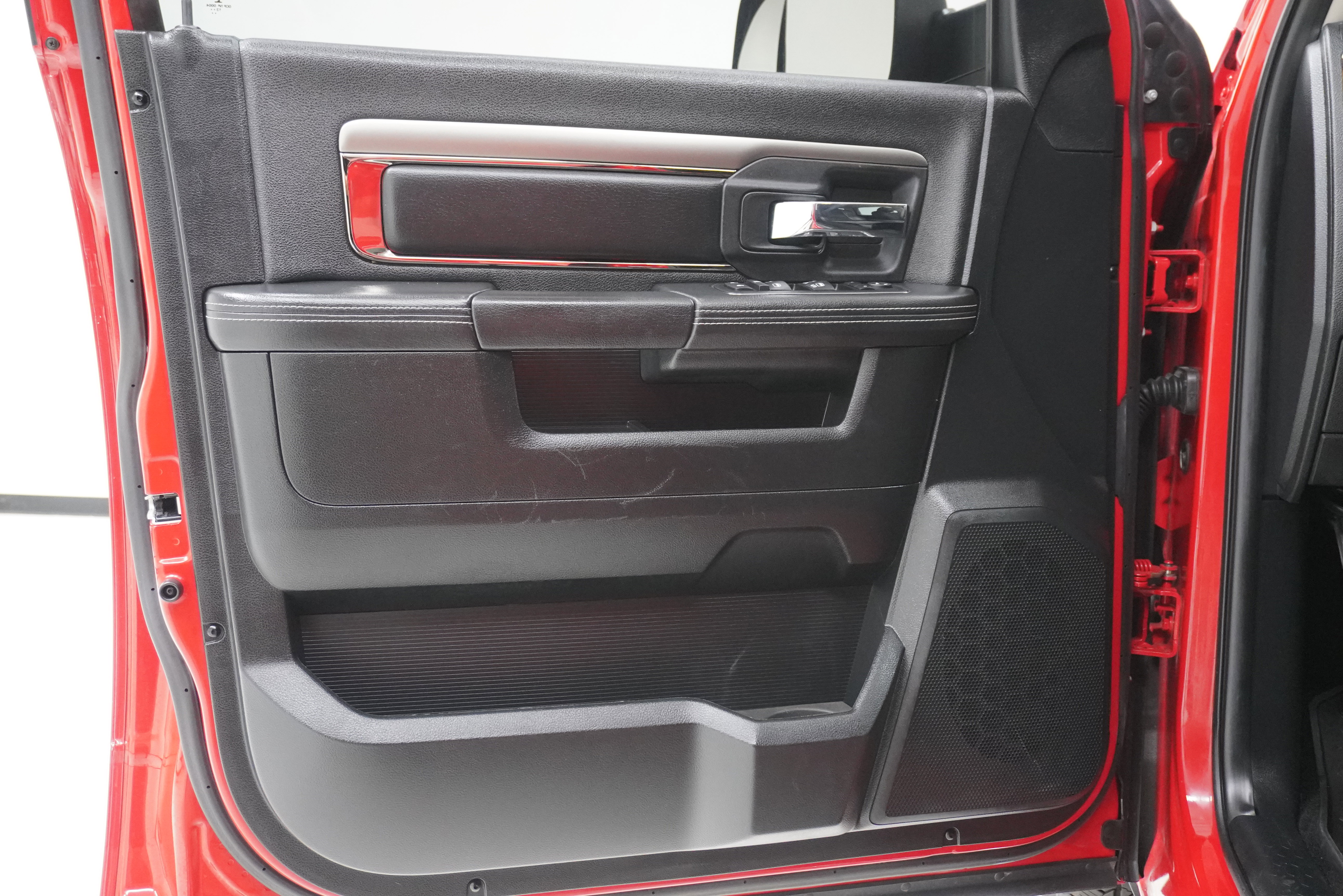 Used 2014 RAM 1500 Sport image 13