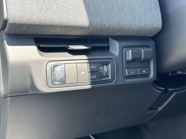 New 2026 GMC Sierra EV Elevation image 18