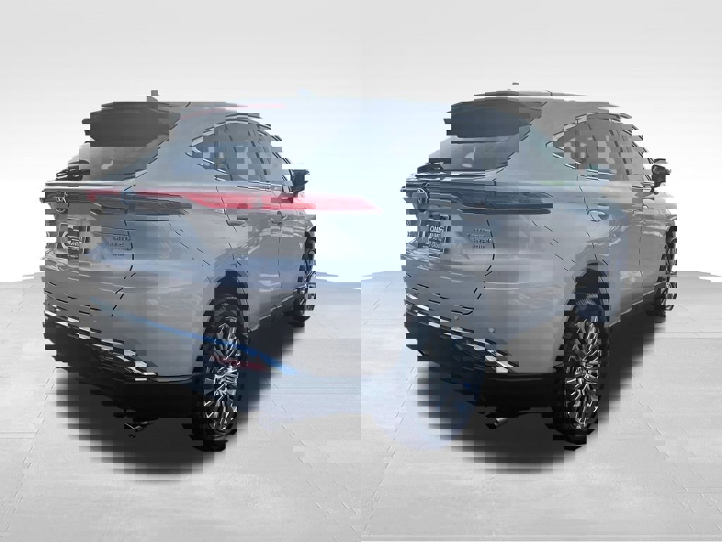 Used 2021 Toyota Venza Limited image 5