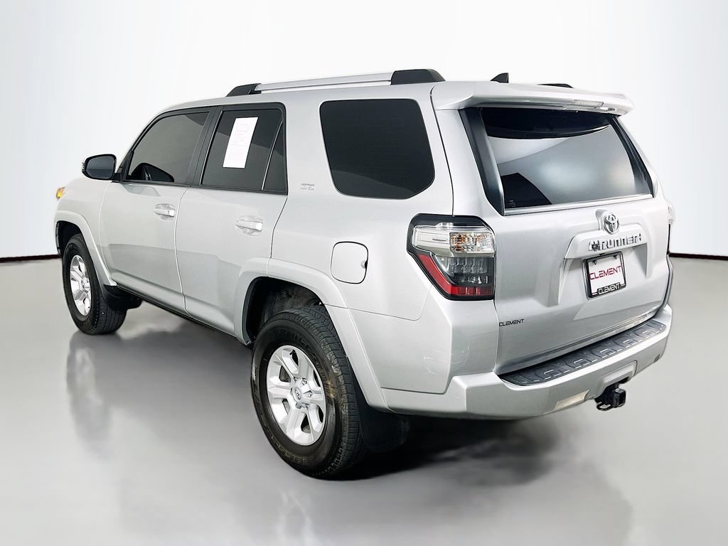 Used 2024 Toyota 4Runner SR5 Premium w/ Moonroof Package AWD/4WD image 9